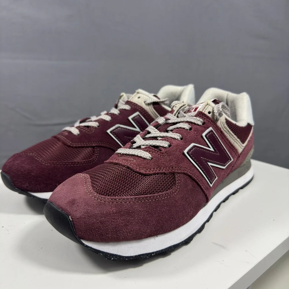 New Balance 574 Classic Mens Size 8.5 Burgundy Suede Mesh Low Top ML574EVM